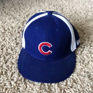 Fitted Cubs hat 7 1/8